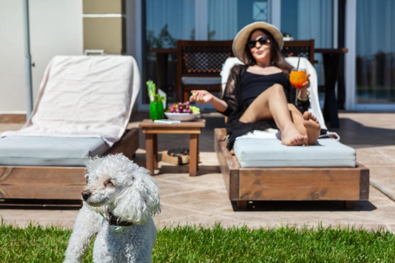 Sunny Villas Resort & Spa Ханиоти Экстерьер фото